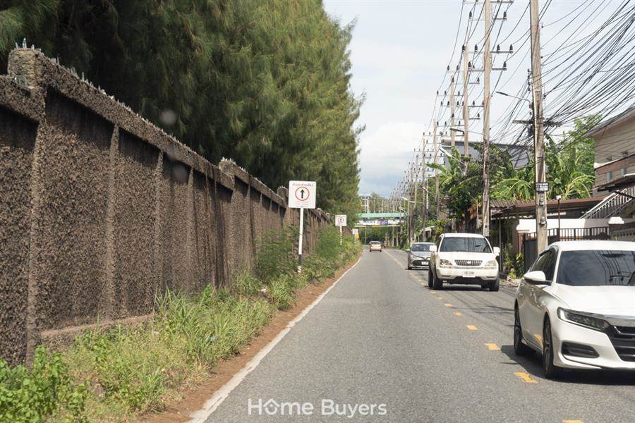 รีวิวบ้านสิวารมณ์ เนเจอร์ พลัส อัสสัมชัญ-ศรีราชา 4 ห้องนอนใหญ่ ทำเลใจกลางศรีราชา