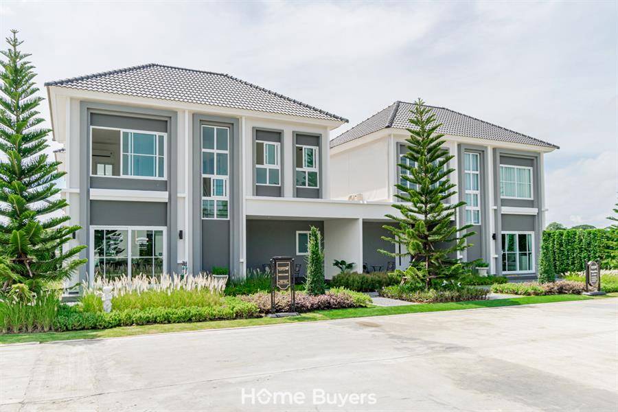 รีวิวบ้านแฝด 2 ชั้น ฟังก์ชันอารมณ์บ้านเดี่ยว สไตล์ Modern English Victorian สิวารมณ์ เนเจอร์พลัส 2 (สุขุมวิท - บางปู)