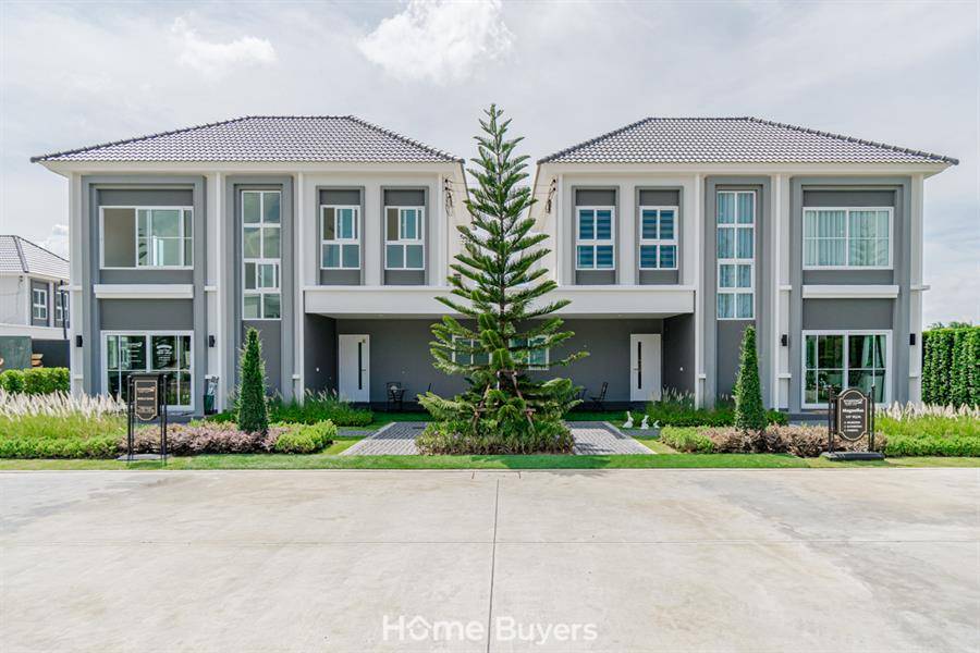 รีวิวบ้านแฝด 2 ชั้น ฟังก์ชันอารมณ์บ้านเดี่ยว สไตล์ Modern English Victorian สิวารมณ์ เนเจอร์พลัส 2 (สุขุมวิท - บางปู)