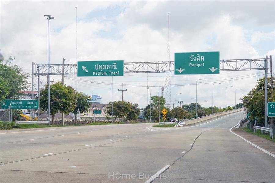 รีวิวบ้าน ภัทรีดา เรสซิเดนซ์ ราชพฤกษ์ - ปทุมธานี ดีไซน์ใหม่ ใกล้ชิดธรรมชาติ ทำเลราชพฤกษ์ตอนปลาย