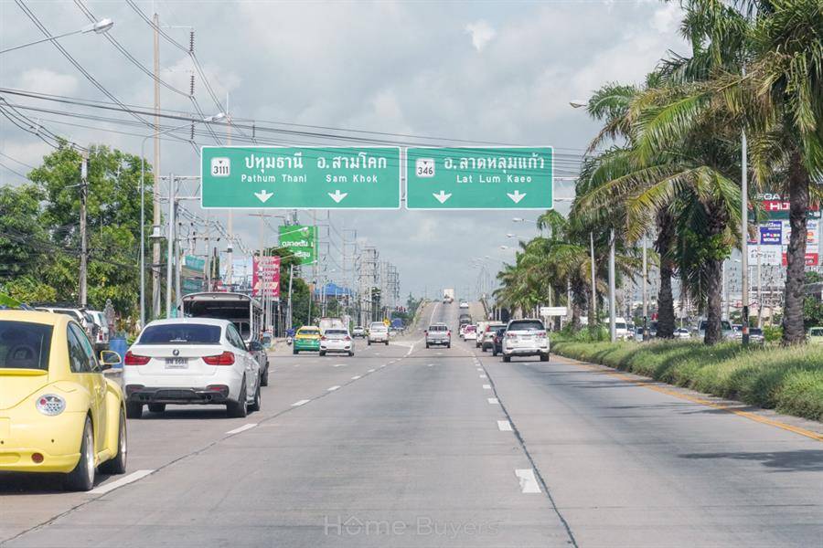 รีวิวบ้าน ภัทรีดา เรสซิเดนซ์ ราชพฤกษ์ - ปทุมธานี ดีไซน์ใหม่ ใกล้ชิดธรรมชาติ ทำเลราชพฤกษ์ตอนปลาย
