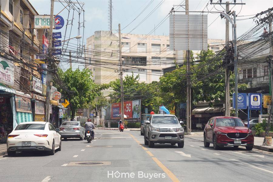 PREMIO UNIC เอกมัย-ลาดพร้าว คอนโด Fully Furnished เดินทางสะดวก สิ่งอำนวยความสะดวกครบ ใจกลางทาวน์อินทาวน์ PREMIO UNIC เอกมัย-ลาดพร้าว คอนโด Fully Furnished เดินทางสะดวก สิ่งอำนวยความสะดวกครบ ใจกลางทาวน์อินทาวน์