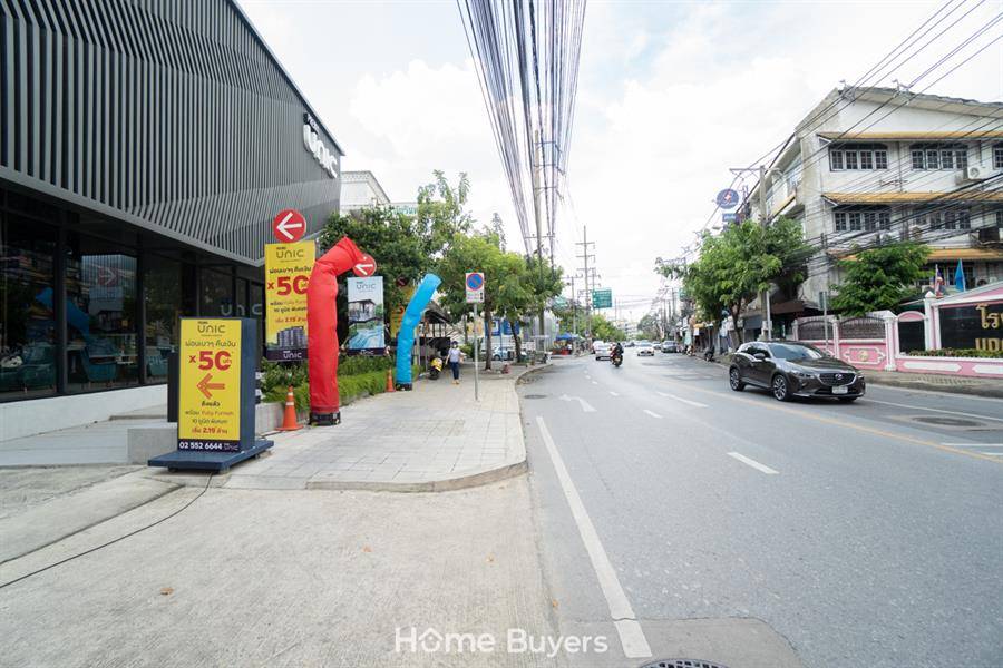 PREMIO UNIC เอกมัย-ลาดพร้าว คอนโด Fully Furnished เดินทางสะดวก สิ่งอำนวยความสะดวกครบ ใจกลางทาวน์อินทาวน์ PREMIO UNIC เอกมัย-ลาดพร้าว คอนโด Fully Furnished เดินทางสะดวก สิ่งอำนวยความสะดวกครบ ใจกลางทาวน์อินทาวน์