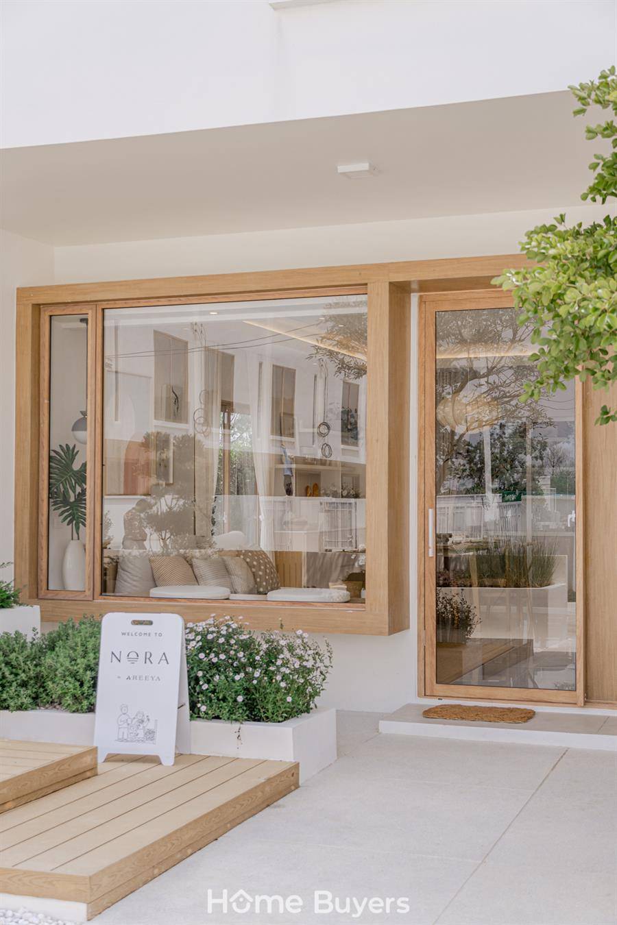 รีวิวทาวน์โฮม Nora บางนา ยกคาเฟ่เข้ามาในบ้าน กับดีไซน์ Minimal Cozy ที่ไม่เหมือนใคร รีวิวทาวน์โฮม Nora บางนา ยกคาเฟ่เข้ามาในบ้าน กับดีไซน์ Minimal Cozy ที่ไม่เหมือนใคร