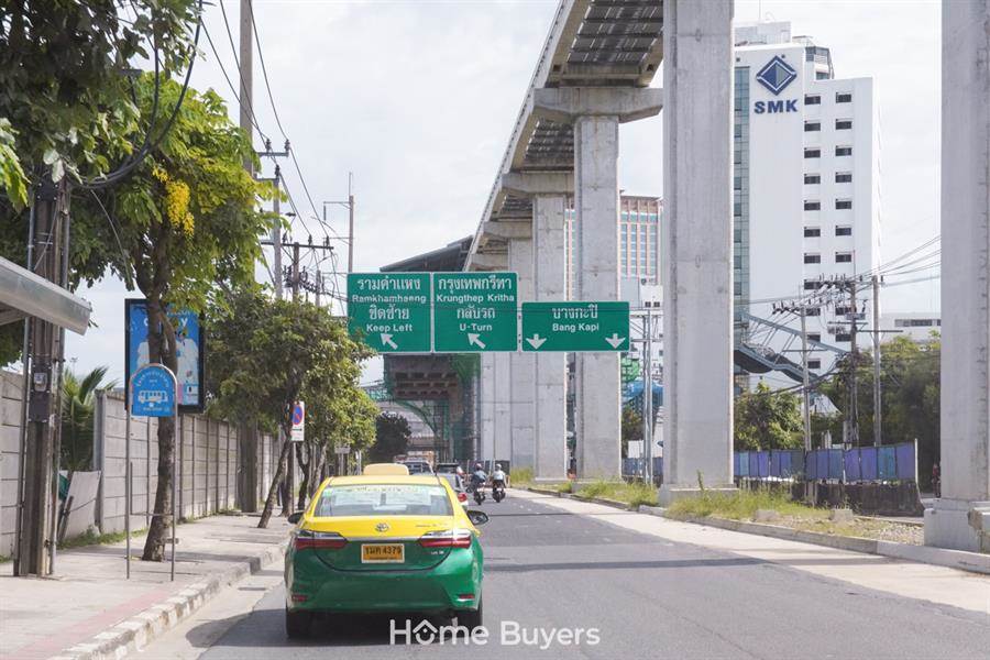 รีวิวบ้านเดี่ยว 3 ชั้น AERIE ศรีนครินทร์ – กรุงเทพกรีฑา เพิ่มมุมพักผ่อนด้วย Inner Courtyard กลางบ้าน รีวิวบ้านเดี่ยว 3 ชั้น AERIE ศรีนครินทร์ – กรุงเทพกรีฑา เพิ่มมุมพักผ่อนด้วย Inner Courtyard กลางบ้าน