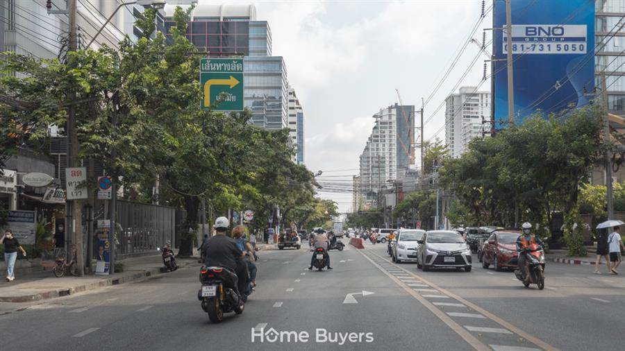 รีวิวบ้านเดี่ยวหรูใจกลางเมือง The Gentry Phatthanakan 2 ยกระดับการใช้ชีวิตด้วยฟังก์ชันที่ตอบโจทย์คนยุคใหม่ รีวิวบ้านเดี่ยวหรูใจกลางเมือง The Gentry Phatthanakan 2 ยกระดับการใช้ชีวิตด้วยฟังก์ชันที่ตอบโจทย์คนยุคใหม่