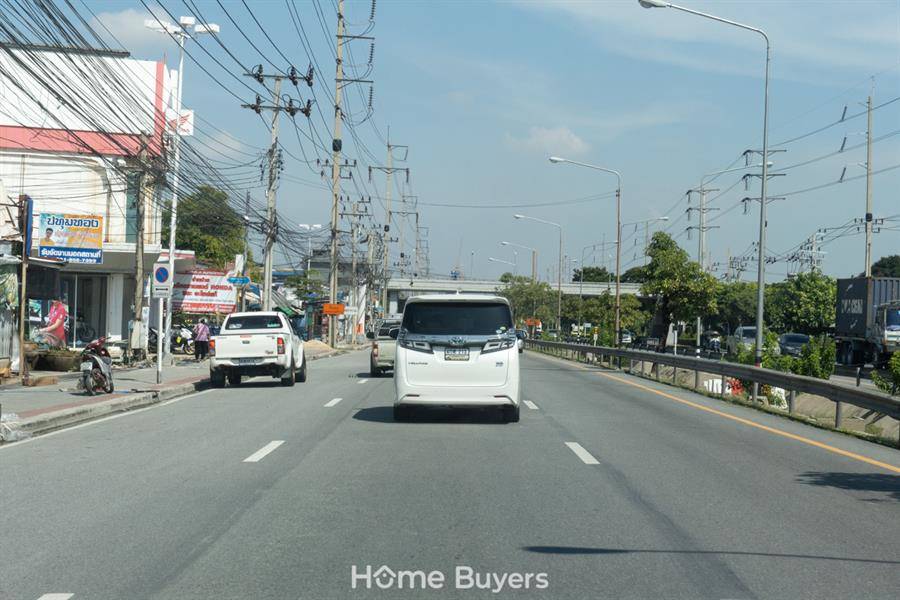 รีวิวสิวารมณ์ วิลเลจ สุขุมวิท-บางปู 58 บ้านแฝด-ทาวน์โฮมที่ให้ความรู้สึกเหมือนบ้านพักตากอากาศ รีวิวสิวารมณ์ วิลเลจ สุขุมวิท-บางปู 58 บ้านแฝด-ทาวน์โฮมที่ให้ความรู้สึกเหมือนบ้านพักตากอากาศ