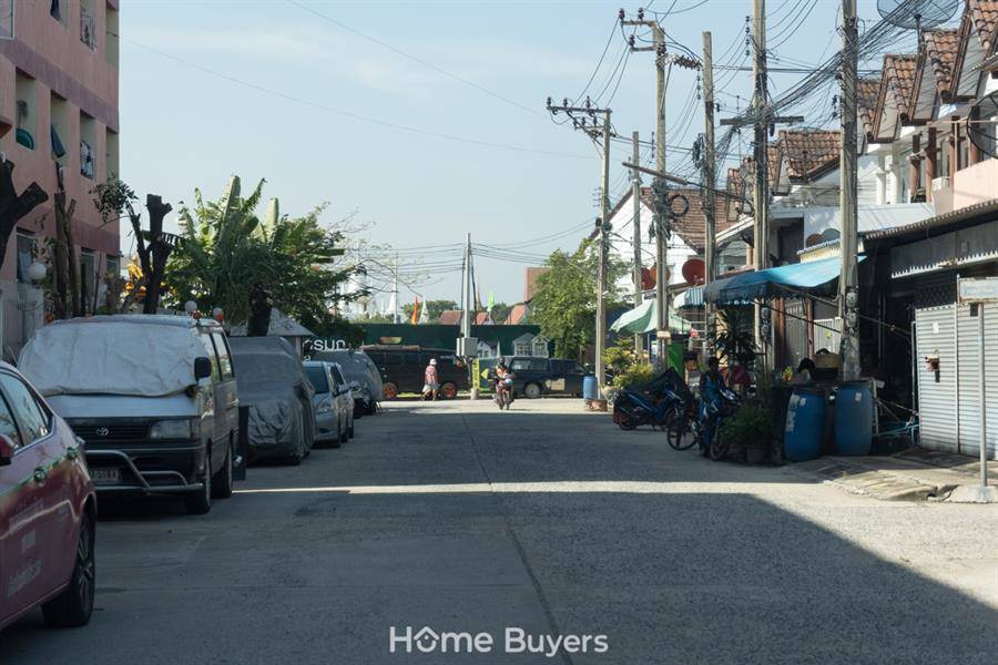 รีวิวสิวารมณ์ วิลเลจ สุขุมวิท-บางปู 58 บ้านแฝด-ทาวน์โฮมที่ให้ความรู้สึกเหมือนบ้านพักตากอากาศ รีวิวสิวารมณ์ วิลเลจ สุขุมวิท-บางปู 58 บ้านแฝด-ทาวน์โฮมที่ให้ความรู้สึกเหมือนบ้านพักตากอากาศ
