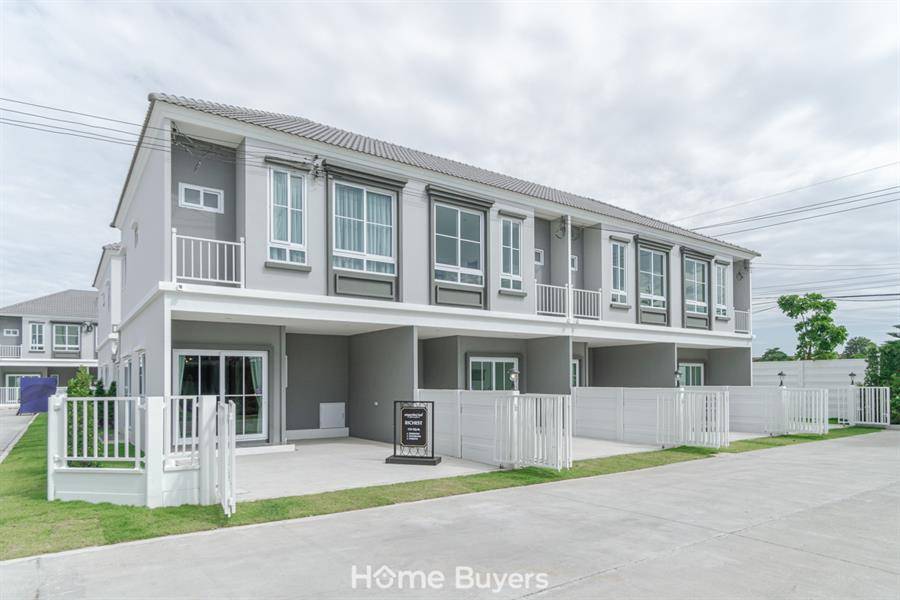 รีวิวทาวน์โฮม เบญญารัตน์ วิลล์ สุขุมวิท - บางปู ทาวน์โฮมใหม่ 4 ห้องนอนใกล้นิคมฯ บางปู รีวิวทาวน์โฮม เบญญารัตน์ วิลล์ สุขุมวิท - บางปู ทาวน์โฮมใหม่ 4 ห้องนอนใกล้นิคมฯ บางปู