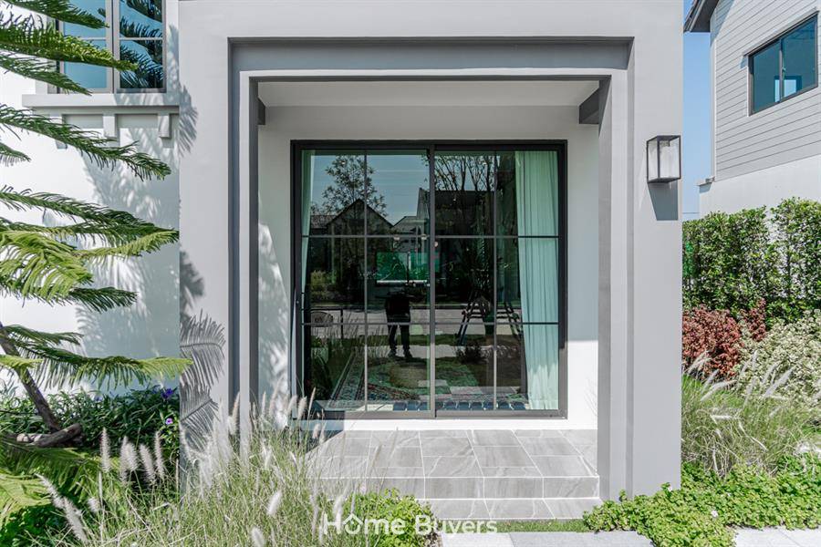 รีวิวบ้านเดี่ยว สราญสิริ รามคำแหง ดีไซน์ซีรีส์ใหม่ 4 ห้องนอน สไตล์ Modern Farmhouse รีวิวบ้านเดี่ยว สราญสิริ รามคำแหง ดีไซน์ซีรีส์ใหม่ 4 ห้องนอน สไตล์ Modern Farmhouse