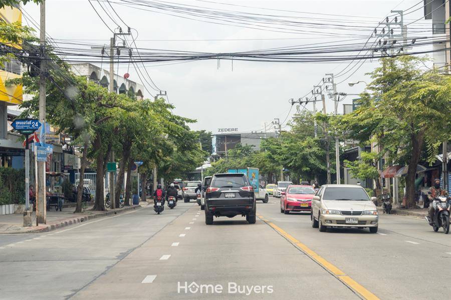 รีวิวโครงการ วัน แอททีเลียร์ สตรีวิทยา บ้านแฝด 3 ชั้น สไตล์ New Modern Luxury รีวิวโครงการ วัน แอททีเลียร์ สตรีวิทยา บ้านแฝด 3 ชั้น สไตล์ New Modern Luxury