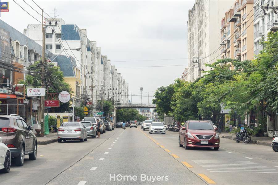 รีวิวโครงการ วัน แอททีเลียร์ สตรีวิทยา บ้านแฝด 3 ชั้น สไตล์ New Modern Luxury รีวิวโครงการ วัน แอททีเลียร์ สตรีวิทยา บ้านแฝด 3 ชั้น สไตล์ New Modern Luxury
