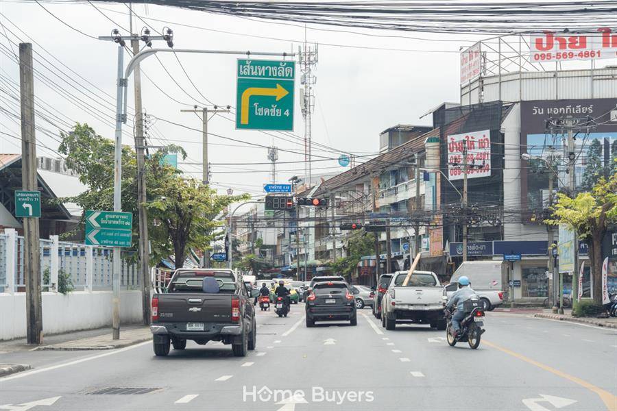 รีวิวโครงการ วัน แอททีเลียร์ สตรีวิทยา บ้านแฝด 3 ชั้น สไตล์ New Modern Luxury รีวิวโครงการ วัน แอททีเลียร์ สตรีวิทยา บ้านแฝด 3 ชั้น สไตล์ New Modern Luxury
