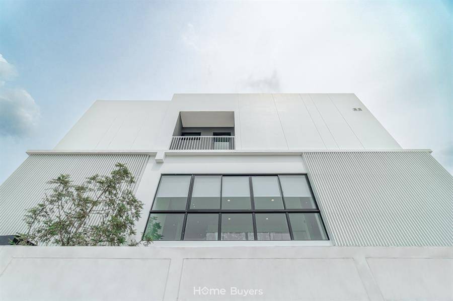 รีวิวโครงการ วัน แอททีเลียร์ สตรีวิทยา บ้านแฝด 3 ชั้น สไตล์ New Modern Luxury รีวิวโครงการ วัน แอททีเลียร์ สตรีวิทยา บ้านแฝด 3 ชั้น สไตล์ New Modern Luxury