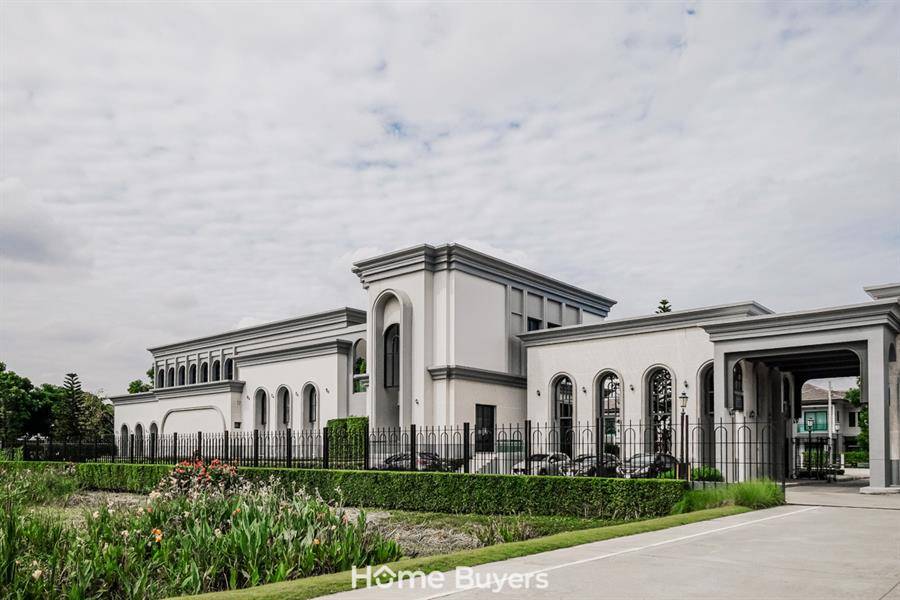 รีวิวบ้านเดี่ยว แกรนด์ บริทาเนีย วงแหวน-รามอินทรา บ้านหรูซีรีส์ใหม่ ดีไซน์คลาสสิกเหนือกาลเวลา พื้นที่ส่วนกลางที่ใหญ่ที่สุดในย่าน วงแหวน-รามอินทรา รีวิวบ้านเดี่ยว แกรนด์ บริทาเนีย วงแหวน-รามอินทรา บ้านหรูซีรีส์ใหม่ ดีไซน์คลาสสิกเหนือกาลเวลา พื้นที่ส่วนกลางที่ใหญ่ที่สุดในย่าน วงแหวน-รามอินทรา