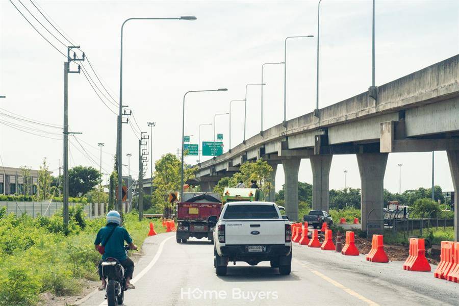 รีวิวบ้านเดี่ยว แกรนด์ บริทาเนีย วงแหวน-รามอินทรา บ้านหรูซีรีส์ใหม่ ดีไซน์คลาสสิกเหนือกาลเวลา พื้นที่ส่วนกลางที่ใหญ่ที่สุดในย่าน วงแหวน-รามอินทรา รีวิวบ้านเดี่ยว แกรนด์ บริทาเนีย วงแหวน-รามอินทรา บ้านหรูซีรีส์ใหม่ ดีไซน์คลาสสิกเหนือกาลเวลา พื้นที่ส่วนกลางที่ใหญ่ที่สุดในย่าน วงแหวน-รามอินทรา