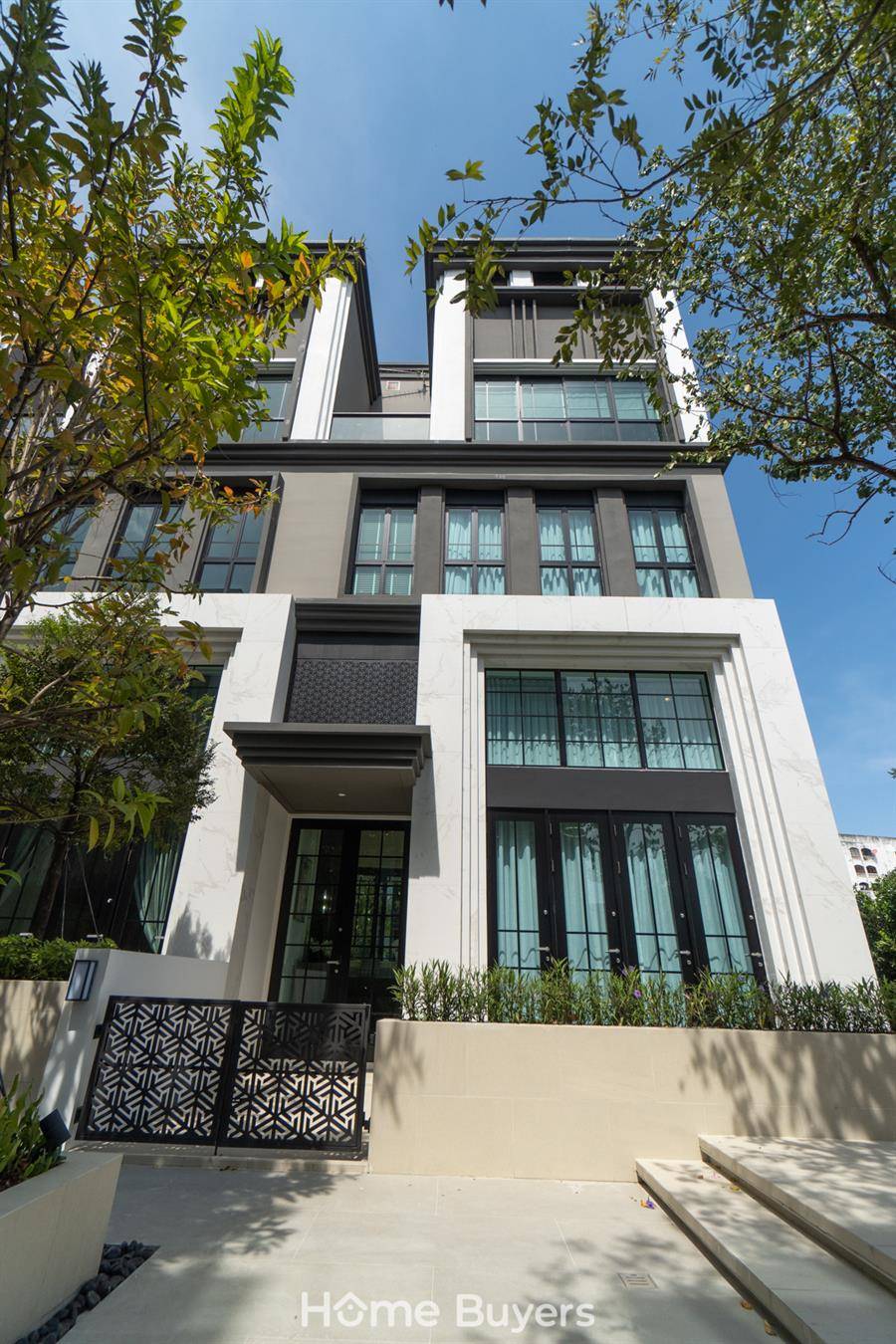 รีวิวบ้าน วัน แอททีเลียร์ ไพรเวท เรสซิเดนซ์ พหลโยธิน สไตล์ Modern Classic