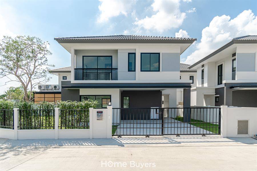 รีวิวบ้าน บริทาเนีย บางนา กม.26 บ้านสไตล์อังกฤษ พร้อมส่วนกลาง 3 ไร่ ใกล้ ถ.บางนา - ตราด และทางด่วนบูรพาวิถี รีวิวบ้าน บริทาเนีย บางนา กม.26 บ้านสไตล์อังกฤษ พร้อมส่วนกลาง 3 ไร่ ใกล้ ถ.บางนา - ตราด และทางด่วนบูรพาวิถี
