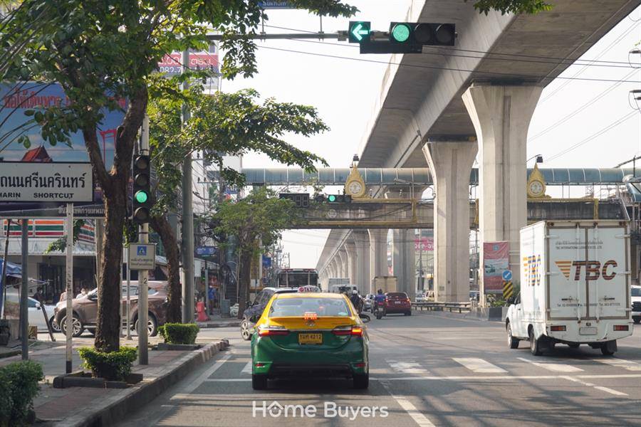 รีวิวบ้านเดี่ยว แกรนด์ บางกอก บูเลอวาร์ด สุขุมวิท-ศรีนครินทร์ พื้นที่แห่งการพักผ่อนที่ได้รับแรงบันดาลใจจากอิตาลี รีวิวบ้านเดี่ยว แกรนด์ บางกอก บูเลอวาร์ด สุขุมวิท-ศรีนครินทร์ พื้นที่แห่งการพักผ่อนที่ได้รับแรงบันดาลใจจากอิตาลี