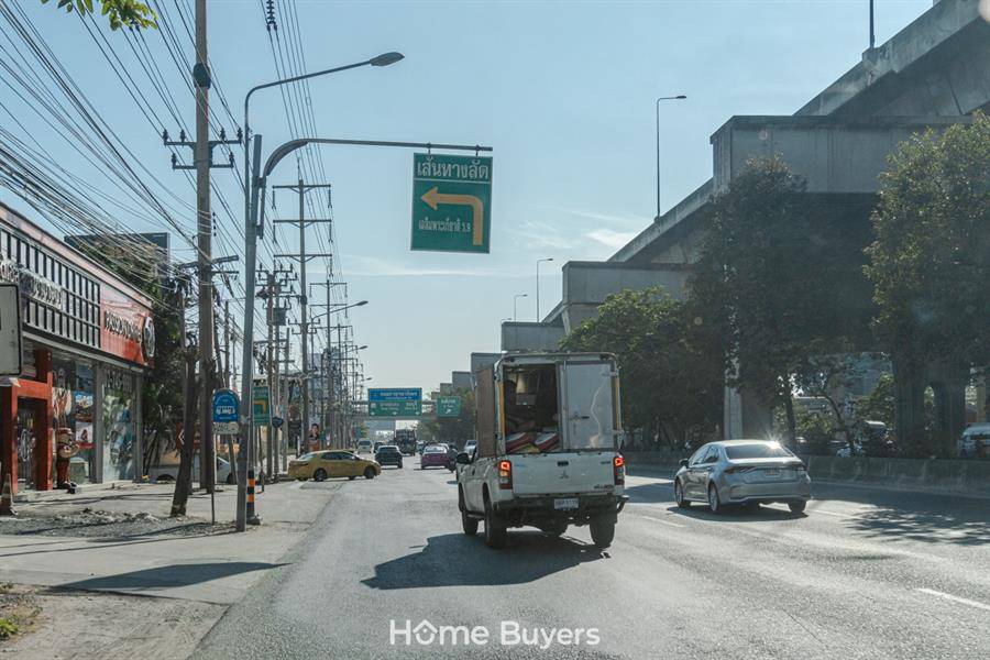 รีวิวบ้านเดี่ยว บางกอก บูเลอวาร์ด บางนา กม.5 บ้านหรูหลังใหญ่ สายไฟลงดินทั้งโครงการ ทำเลใกล้ห้าง ทางด่วน และรถไฟฟ้า รีวิวบ้านเดี่ยว บางกอก บูเลอวาร์ด บางนา กม.5 บ้านหรูหลังใหญ่ สายไฟลงดินทั้งโครงการ ทำเลใกล้ห้าง ทางด่วน และรถไฟฟ้า