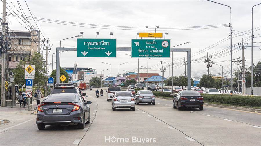รีวิวบ้านเดี่ยวหรู Grand Bangkok Boulevard กรุงเทพกรีฑา เป็นส่วนตัวเพียง 62 ยฺนิต ติด ถ.กรุงเทพกรีฑาตัดใหม่ รีวิวบ้านเดี่ยวหรู Grand Bangkok Boulevard กรุงเทพกรีฑา เป็นส่วนตัวเพียง 62 ยฺนิต ติด ถ.กรุงเทพกรีฑาตัดใหม่