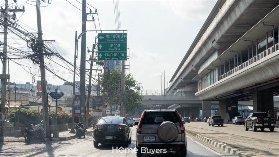 รีวิวบ้าน แกรนด์ บริทาเนีย นนทบุรี สเตชั่น สไตล์อังกฤษ ทำเลดี ใกล้รถไฟฟ้าสายสีม่วง รีวิวบ้าน แกรนด์ บริทาเนีย นนทบุรี สเตชั่น สไตล์อังกฤษ ทำเลดี ใกล้รถไฟฟ้าสายสีม่วง
