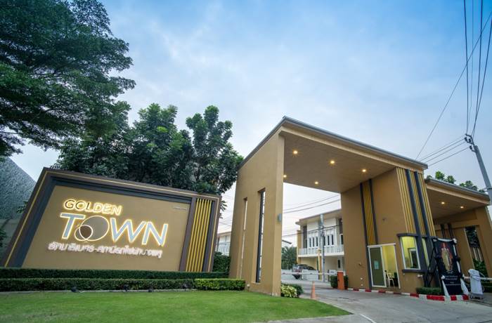 พรีวิวทาวน์โฮม โกลเด้น ทาวน์ รัตนาธิเบศร์-สถานีรถไฟฟ้าบางพลู 800 ม. ถึงรถไฟฟ้าและเซ็นทรัล เวสต์เกต พรีวิวทาวน์โฮม โกลเด้น ทาวน์ รัตนาธิเบศร์-สถานีรถไฟฟ้าบางพลู 800 ม. ถึงรถไฟฟ้าและเซ็นทรัล เวสต์เกต