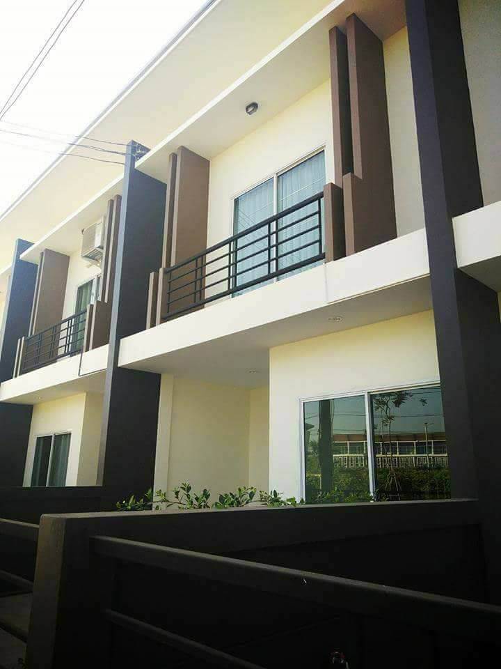พรีวิวทาวน์โฮม บ้านรัก ขอนแก่น สวย สไตล์โมเดิร์น หน้ากว้าง 5.5 เมตร เดินทางสะดวกสบาย