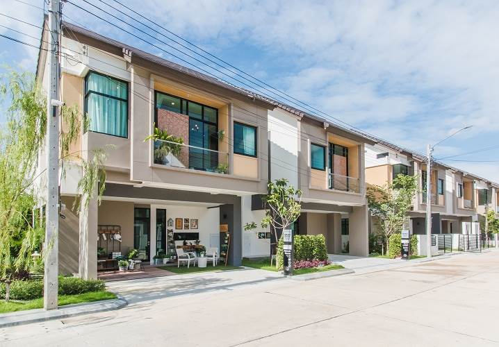 รีวิวบ้านเปี่ยมสุข แจ้งวัฒนะ-ศรีสมาน บ้านแฝดสุดคุ้ม ใกล้ทั้งทางด่วน สนามบินดอนเมือง และรถไฟฟ้าถึง 2 สาย รีวิวบ้านเปี่ยมสุข แจ้งวัฒนะ-ศรีสมาน บ้านแฝดสุดคุ้ม ใกล้ทั้งทางด่วน สนามบินดอนเมือง และรถไฟฟ้าถึง 2 สาย