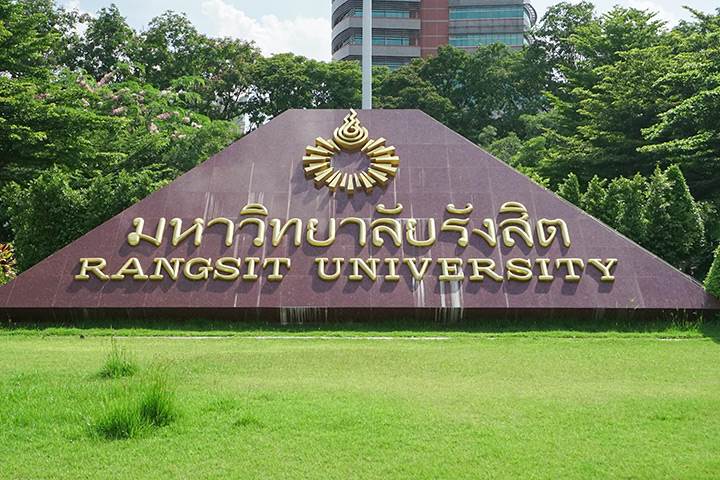 รีวิวบ้าน เจ วิลล่า รังสิต คลอง 1 บ้านแฝดหลังใหญ่ ทำเลเด่นสุด ย่านรังสิต รีวิวบ้าน เจ วิลล่า รังสิต คลอง 1 บ้านแฝดหลังใหญ่ ทำเลเด่นสุด ย่านรังสิต