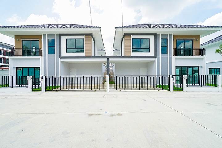 รีวิวบ้าน เจ วิลล่า รังสิต คลอง 1 บ้านแฝดหลังใหญ่ ทำเลเด่นสุด ย่านรังสิต รีวิวบ้าน เจ วิลล่า รังสิต คลอง 1 บ้านแฝดหลังใหญ่ ทำเลเด่นสุด ย่านรังสิต
