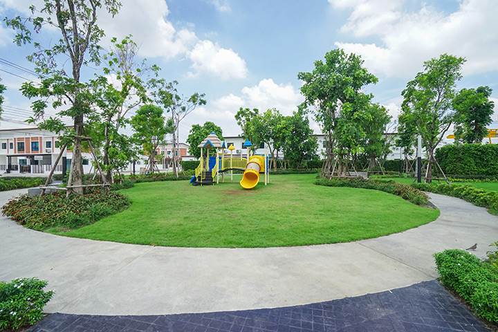 รีวิวบ้าน เจ วิลล่า รังสิต คลอง 1 บ้านแฝดหลังใหญ่ ทำเลเด่นสุด ย่านรังสิต รีวิวบ้าน เจ วิลล่า รังสิต คลอง 1 บ้านแฝดหลังใหญ่ ทำเลเด่นสุด ย่านรังสิต