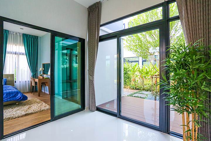 รีวิวบ้าน เอ็น.ซี. ออน กรีน ฌาร์ม บ้านเดี่ยวหลังใหญ่ เรียบหรู สไตล์คอนเท็มโพรารี