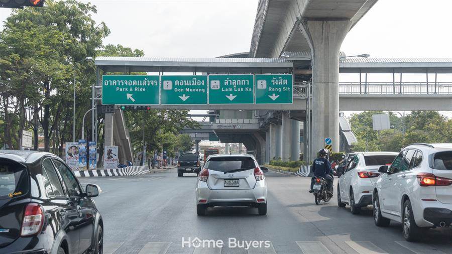 รีวิวบ้านเดี่ยว แอสโทเรีย พหลโยธิน - ลำลูกกา บ้านสไตล์โมเดิร์นยูโรเปียน เป็นส่วนตัวเพียง 62 ยูนิต รีวิวบ้านเดี่ยว แอสโทเรีย พหลโยธิน - ลำลูกกา บ้านสไตล์โมเดิร์นยูโรเปียน เป็นส่วนตัวเพียง 62 ยูนิต