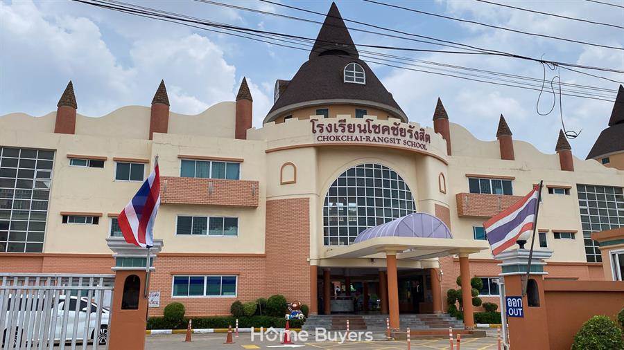 รีวิวบ้านเดี่ยว แอสโทเรีย พหลโยธิน - ลำลูกกา บ้านสไตล์โมเดิร์นยูโรเปียน เป็นส่วนตัวเพียง 62 ยูนิต รีวิวบ้านเดี่ยว แอสโทเรีย พหลโยธิน - ลำลูกกา บ้านสไตล์โมเดิร์นยูโรเปียน เป็นส่วนตัวเพียง 62 ยูนิต