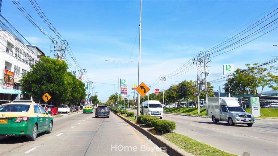 รีวิวบ้าน อันดา ราชพฤกษ์ - แจ้งวัฒนะ ทาวน์โฮมและบ้านแฝดสไตล์นอร์ดิก ติดถนนใหญ่ ใกล้ทางด่วนศรีสมาน รีวิวบ้าน อันดา ราชพฤกษ์ - แจ้งวัฒนะ ทาวน์โฮมและบ้านแฝดสไตล์นอร์ดิก ติดถนนใหญ่ ใกล้ทางด่วนศรีสมาน