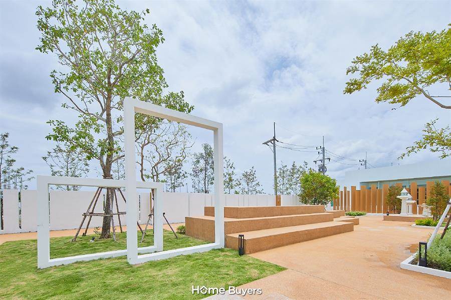 รีวิวทาวน์โฮม KHRAM Nongmon-Bangsaen บ้านสไตล์ Minimal Cozy ส่วนกลางครบ ทำเลใกล้ชายหาดบางแสน