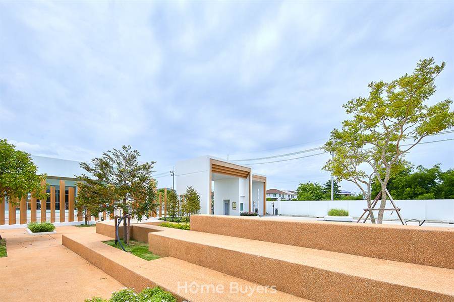 รีวิวทาวน์โฮม KHRAM Nongmon-Bangsaen บ้านสไตล์ Minimal Cozy ส่วนกลางครบ ทำเลใกล้ชายหาดบางแสน