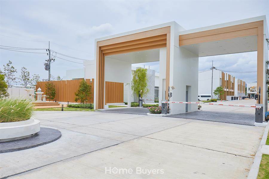 รีวิวทาวน์โฮม KHRAM Nongmon-Bangsaen บ้านสไตล์ Minimal Cozy ส่วนกลางครบ ทำเลใกล้ชายหาดบางแสน