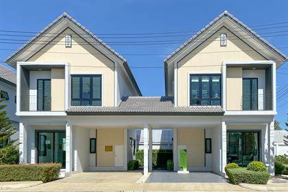 กรูฟวิลล์ อยุธยา 4 - โรจนะ  