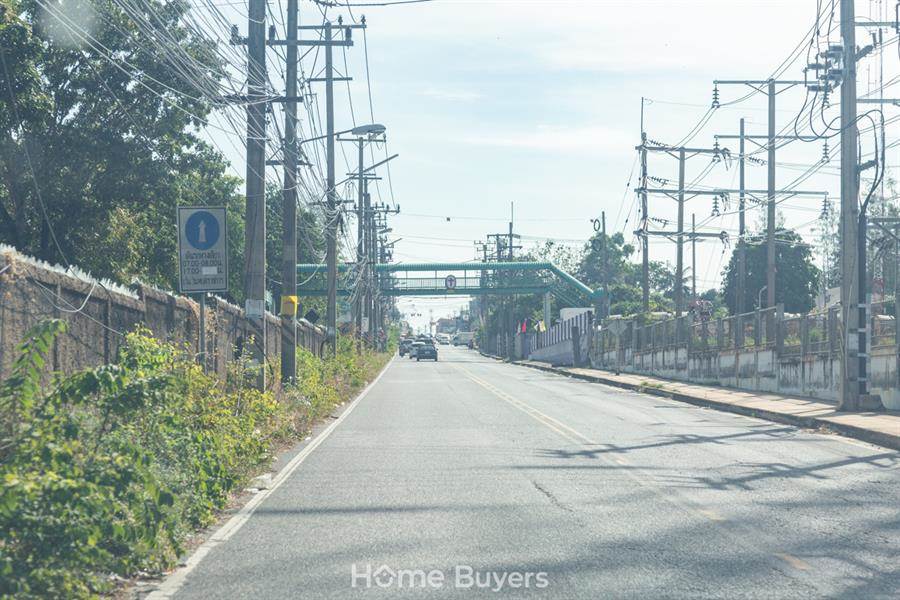 รีวิวบ้าน เวอร์โซ่ อัสสัมชัญ - ศรีราชา บ้านเดี่ยวและบ้านแฝดสไตล์อังกฤษ ใกล้ ถ.สุขุมวิท  ติด รร.อัสสัมชัญ ทำเลใจกลางศรีราชา