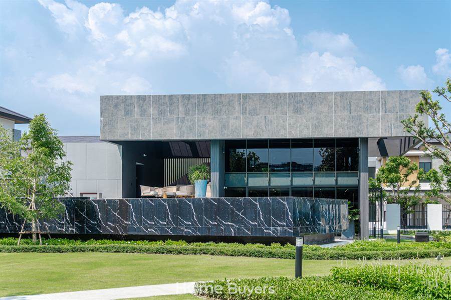 รีวิวบ้านเดี่ยว ธนาเรสซิเดนซ์ บรมฯ - ปิ่นเกล้า บ้านหรูหลังใหญ่ติด ถ.บรมราชชนนี เป็นส่วนตัวเพียง 50 ยูนิต รีวิวบ้านเดี่ยว ธนาเรสซิเดนซ์ บรมฯ - ปิ่นเกล้า บ้านหรูหลังใหญ่ติด ถ.บรมราชชนนี เป็นส่วนตัวเพียง 50 ยูนิต