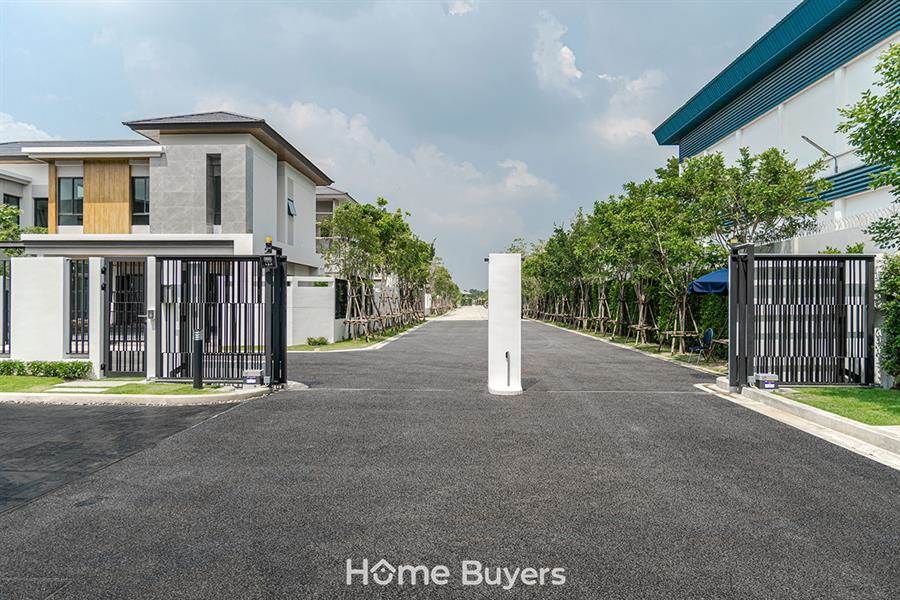 รีวิวบ้านเดี่ยว ธนาเรสซิเดนซ์ บรมฯ - ปิ่นเกล้า บ้านหรูหลังใหญ่ติด ถ.บรมราชชนนี เป็นส่วนตัวเพียง 50 ยูนิต รีวิวบ้านเดี่ยว ธนาเรสซิเดนซ์ บรมฯ - ปิ่นเกล้า บ้านหรูหลังใหญ่ติด ถ.บรมราชชนนี เป็นส่วนตัวเพียง 50 ยูนิต