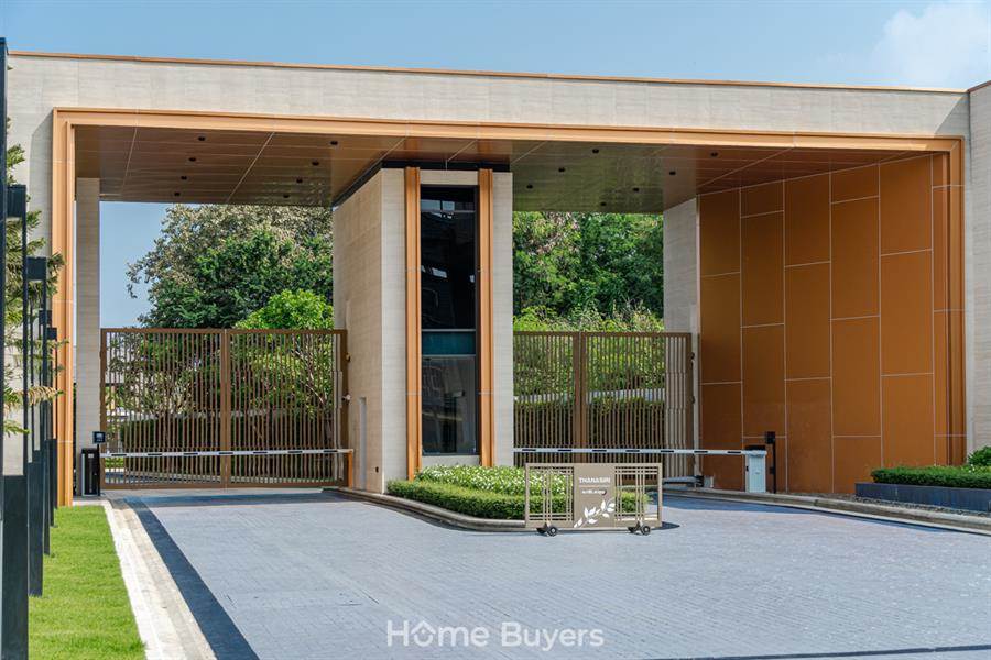 รีวิวบ้านเดี่ยว ธนาเรสซิเดนซ์ บรมฯ - ปิ่นเกล้า บ้านหรูหลังใหญ่ติด ถ.บรมราชชนนี เป็นส่วนตัวเพียง 50 ยูนิต รีวิวบ้านเดี่ยว ธนาเรสซิเดนซ์ บรมฯ - ปิ่นเกล้า บ้านหรูหลังใหญ่ติด ถ.บรมราชชนนี เป็นส่วนตัวเพียง 50 ยูนิต