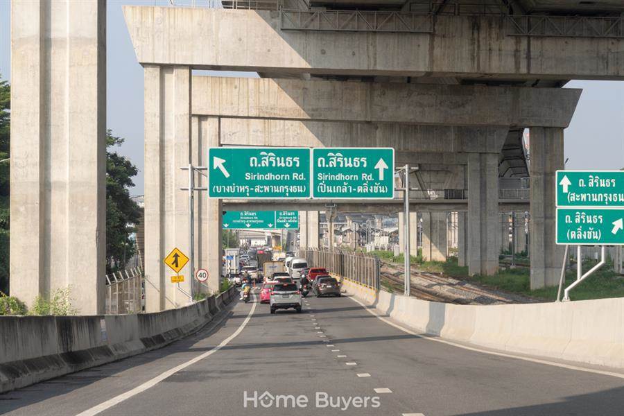 รีวิวบ้านเดี่ยว ธนาเรสซิเดนซ์ บรมฯ - ปิ่นเกล้า บ้านหรูหลังใหญ่ติด ถ.บรมราชชนนี เป็นส่วนตัวเพียง 50 ยูนิต รีวิวบ้านเดี่ยว ธนาเรสซิเดนซ์ บรมฯ - ปิ่นเกล้า บ้านหรูหลังใหญ่ติด ถ.บรมราชชนนี เป็นส่วนตัวเพียง 50 ยูนิต