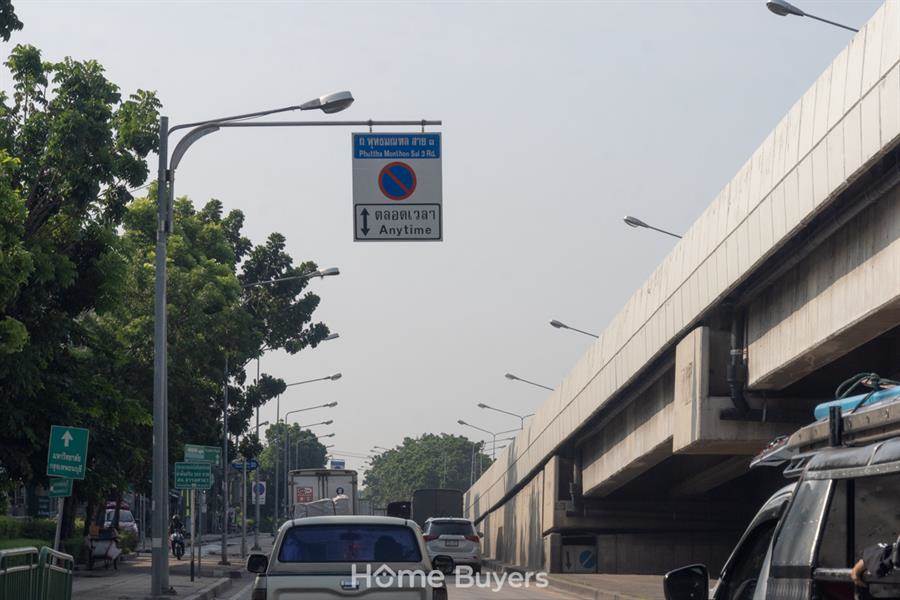 รีวิวบ้านเดี่ยว ธนาเรสซิเดนซ์ บรมฯ - ปิ่นเกล้า บ้านหรูหลังใหญ่ติด ถ.บรมราชชนนี เป็นส่วนตัวเพียง 50 ยูนิต รีวิวบ้านเดี่ยว ธนาเรสซิเดนซ์ บรมฯ - ปิ่นเกล้า บ้านหรูหลังใหญ่ติด ถ.บรมราชชนนี เป็นส่วนตัวเพียง 50 ยูนิต
