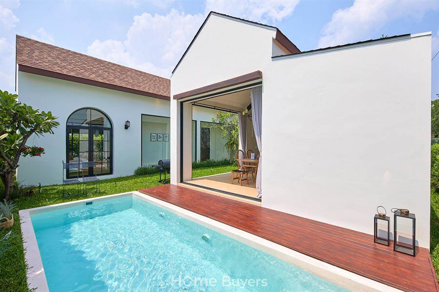 แฮมเล็ต ไพรเวท พูลวิลล่า คลองหก-ธัญบุรี บ้านเดี่ยวสไตล์ English Country Home ดีไซน์สวย ฟีลพักตากอากาศ พร้อมสระว่ายน้ำส่วนตัวทุกยูนิต แฮมเล็ต ไพรเวท พูลวิลล่า คลองหก-ธัญบุรี บ้านเดี่ยวสไตล์ English Country Home ดีไซน์สวย ฟีลพักตากอากาศ พร้อมสระว่ายน้ำส่วนตัวทุกยูนิต