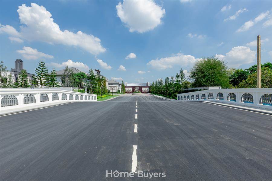 รีวิวบ้านเดี่ยว Grand Bangkok Boulevard แจ้งวัฒนะ - ราชพฤกษ์ คฤหาสน์หรู แรงบันดาลใจจากพระราชวัง Cibeles บนทำเลติด ถ.ชัยพฤกษ์ รีวิวบ้านเดี่ยว Grand Bangkok Boulevard แจ้งวัฒนะ - ราชพฤกษ์ คฤหาสน์หรู แรงบันดาลใจจากพระราชวัง Cibeles บนทำเลติด ถ.ชัยพฤกษ์