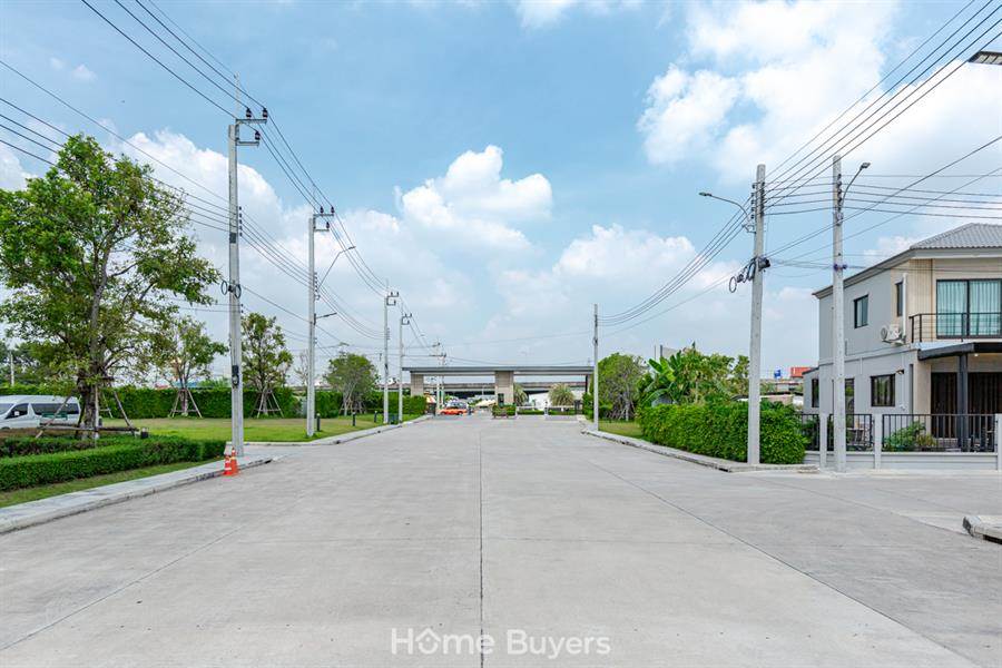 รีวิวบ้านแฝด The Plant ศรีนครินทร์ - เทพารักษ์ บ้านรองรับ 4 ห้องนอน ทำเลใกล้ทางด่วนและรถไฟฟ้าได้ 2 สาย. รีวิวบ้านแฝด The Plant ศรีนครินทร์ - เทพารักษ์ บ้านรองรับ 4 ห้องนอน ทำเลใกล้ทางด่วนและรถไฟฟ้าได้ 2 สาย.