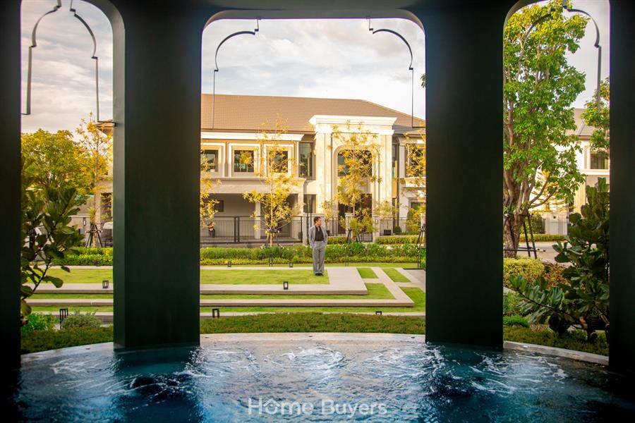 รีวิว Grand Bangkok Boulevard สุขุมวิท - ศรีนครินทร์ คฤหาสน์หรู Modern Classic รีวิว Grand Bangkok Boulevard สุขุมวิท - ศรีนครินทร์ คฤหาสน์หรู Modern Classic